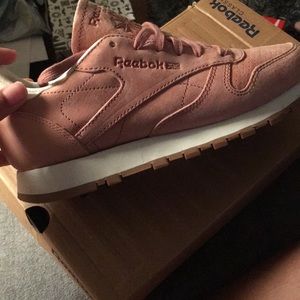 Pink suede rebook sneakers